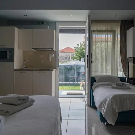 Edem Luxury Hotel apartamentowy Néa Péramos