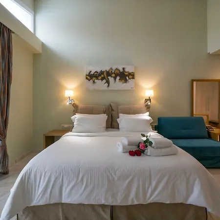 Aparthotel Edem Luxury Nea Peramos (Macedonia)